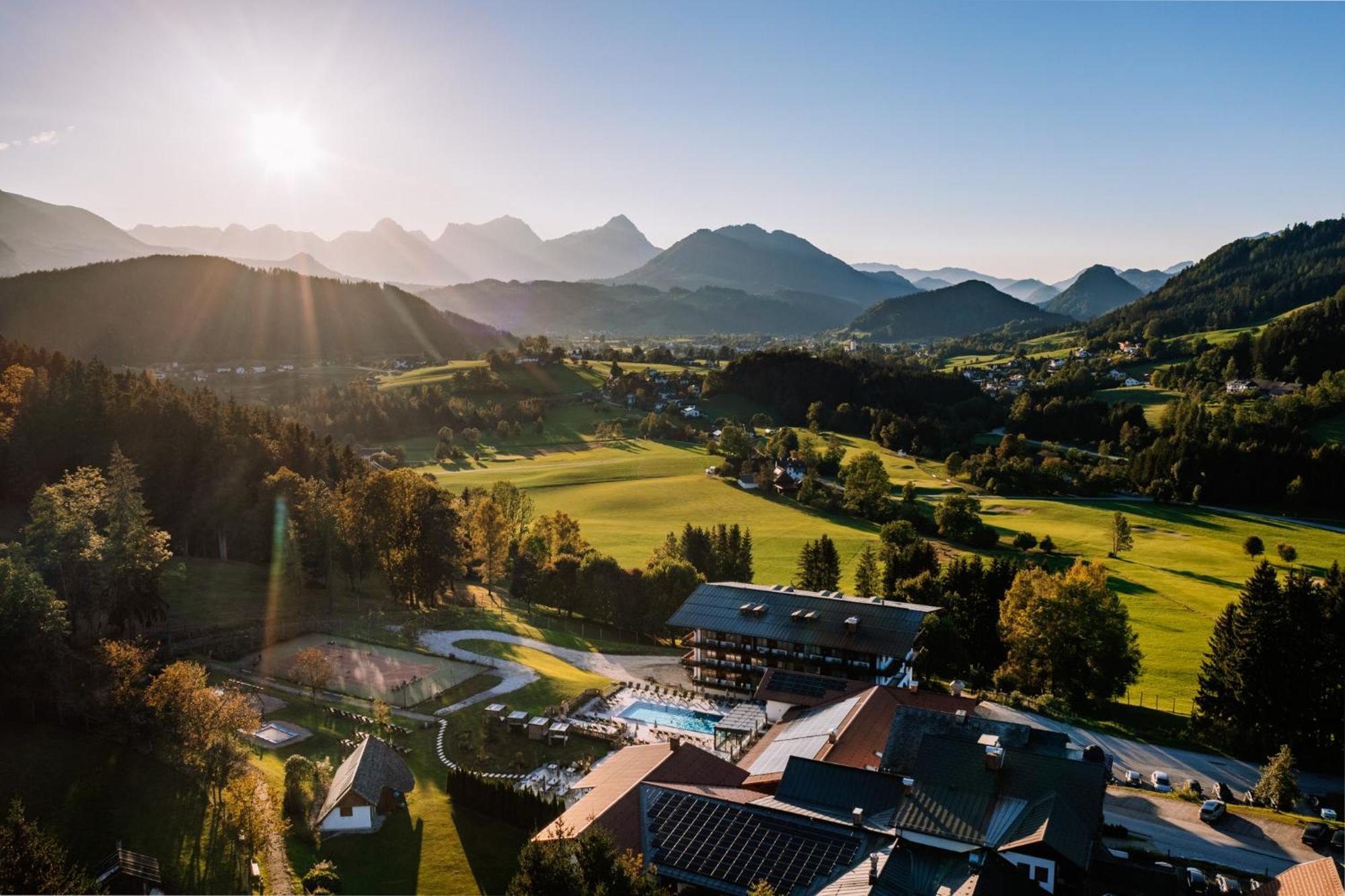 Hotel Sperlhof Windischgarsten Esterno foto